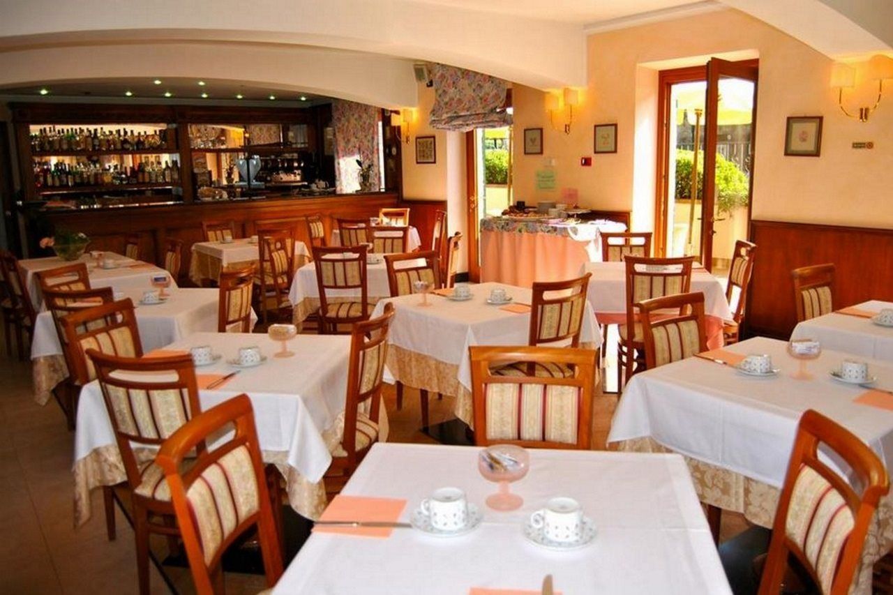 Hotel Meridiana Sirmione Exterior photo